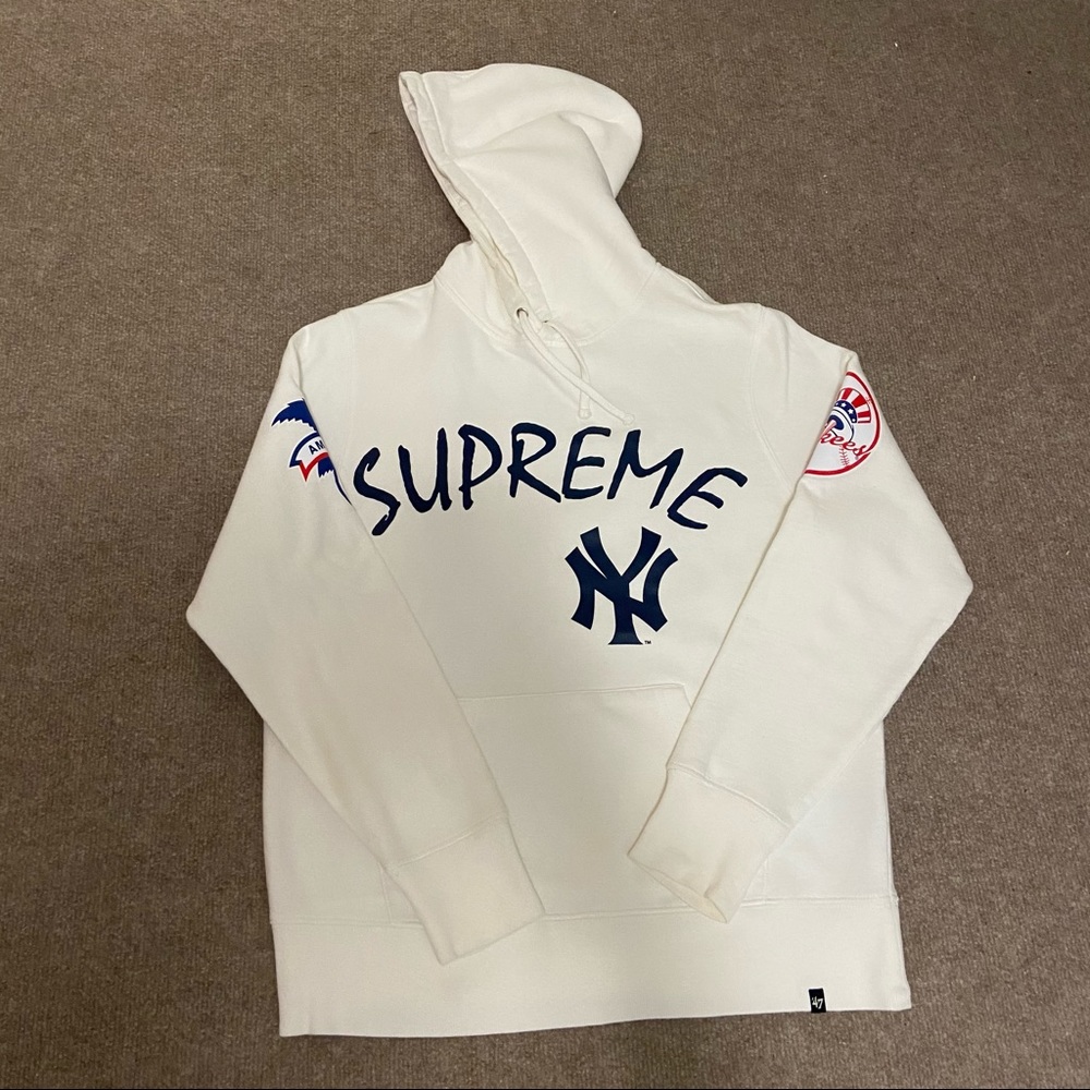 Supreme x Yankees hoodie